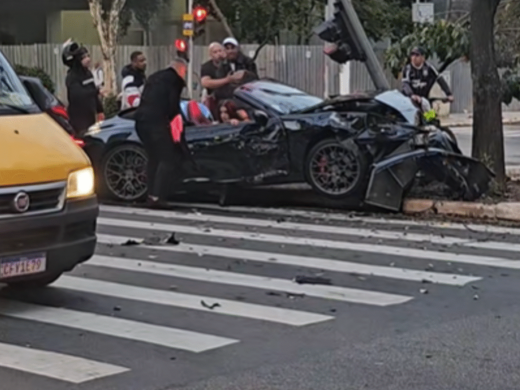 Vítima envolvida em acidente com Bia Miranda e Gato Preto dá entrada no hospital