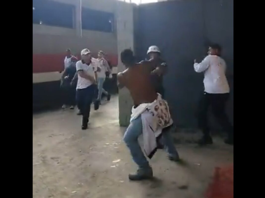 Vídeo! Torcedores do Vasco entram em conflito com policiais em confusão no Morumbis
