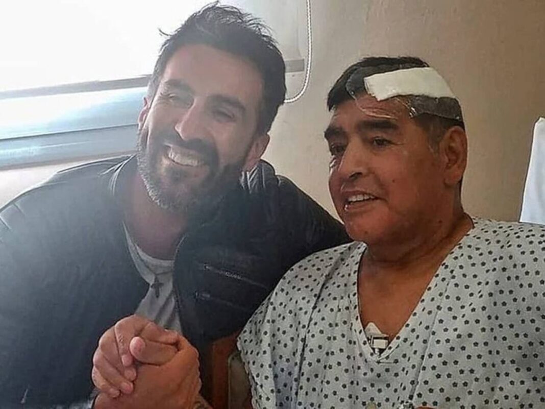 Defesa dos acusados pela morte de Maradona questiona legalidade de novo julgamento