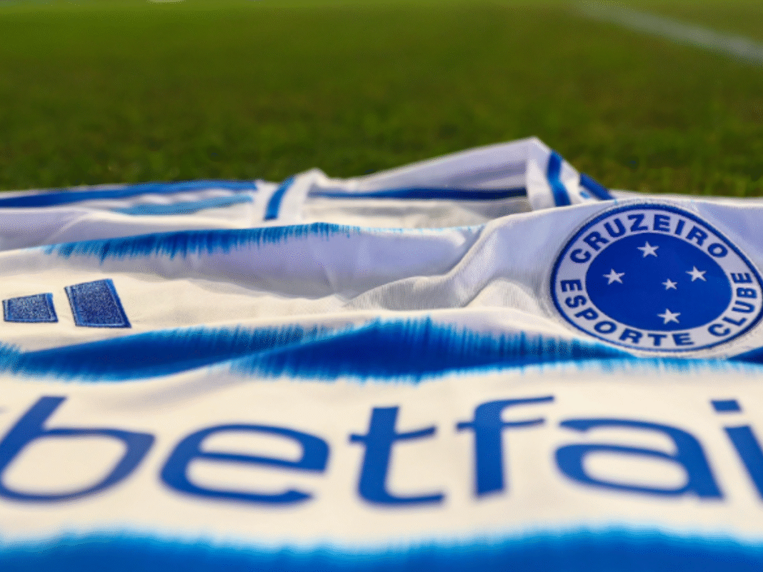 Coritiba x Cruzeiro: prováveis escalações e onde assistir