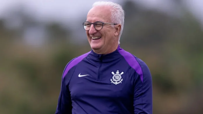 Dorival Júnior durante treino do Corinthians (Foto: Rodrigo Coca/Corinthians)