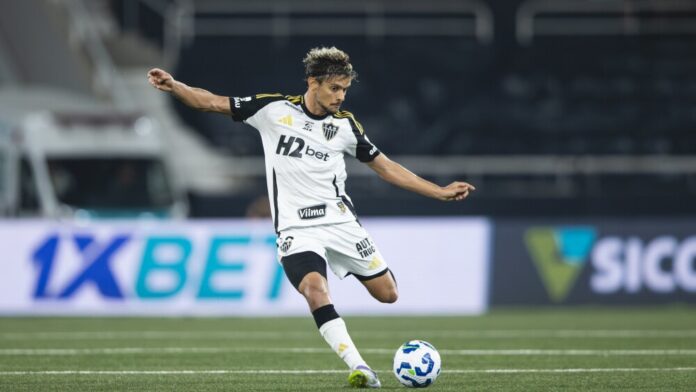 Scarpa em ação pelo Atlético-MG (Foto: Pedro Souza/Atlético-MG)