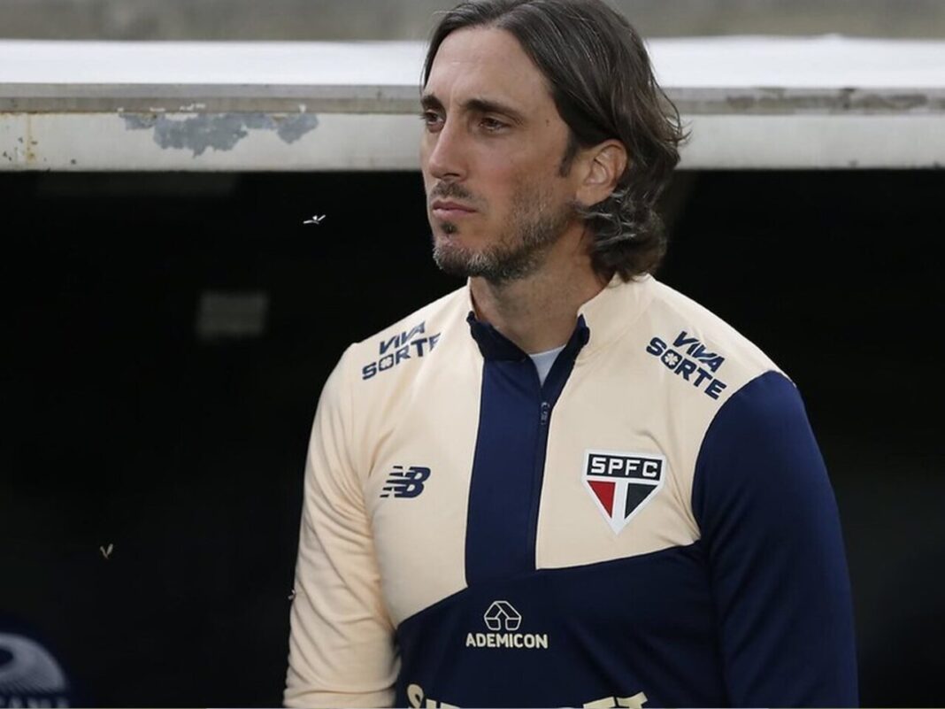 Saiba tudo sobre a chegada de Zubeldía ao Fluminense