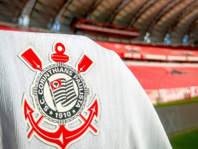 Camisa do corinthians (Foto: Gustavo Vasco / Corinthians)