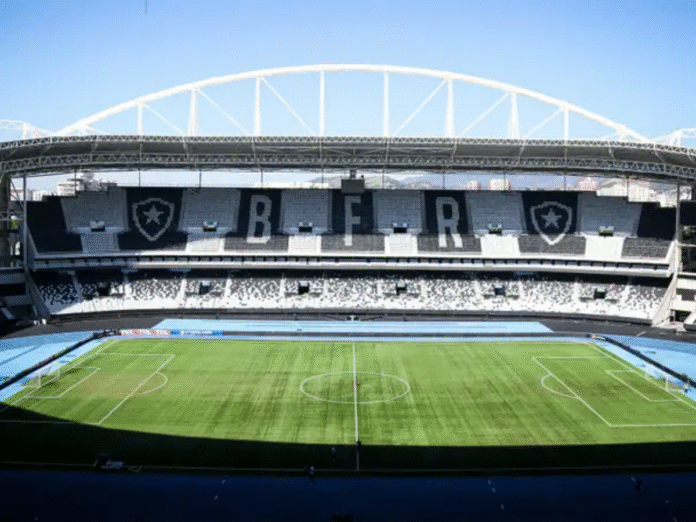 Estádio Nilton Santos (Foto: Henrique Lima/BFR)