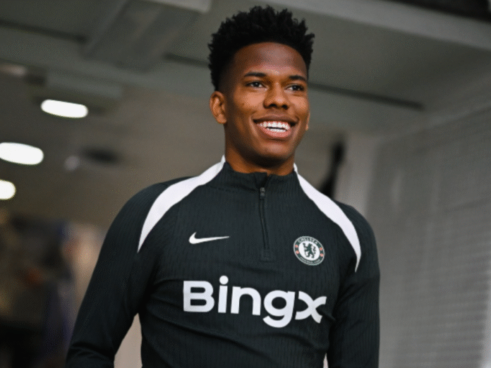 Estêvão (Foto: Reprodução/Instagram Chelsea)