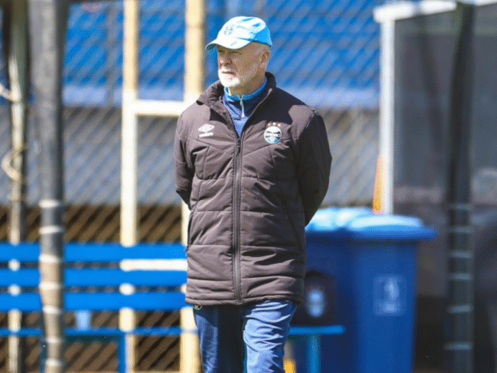 Mano Menezes (Foto: Lucas Uebel/Grêmio)