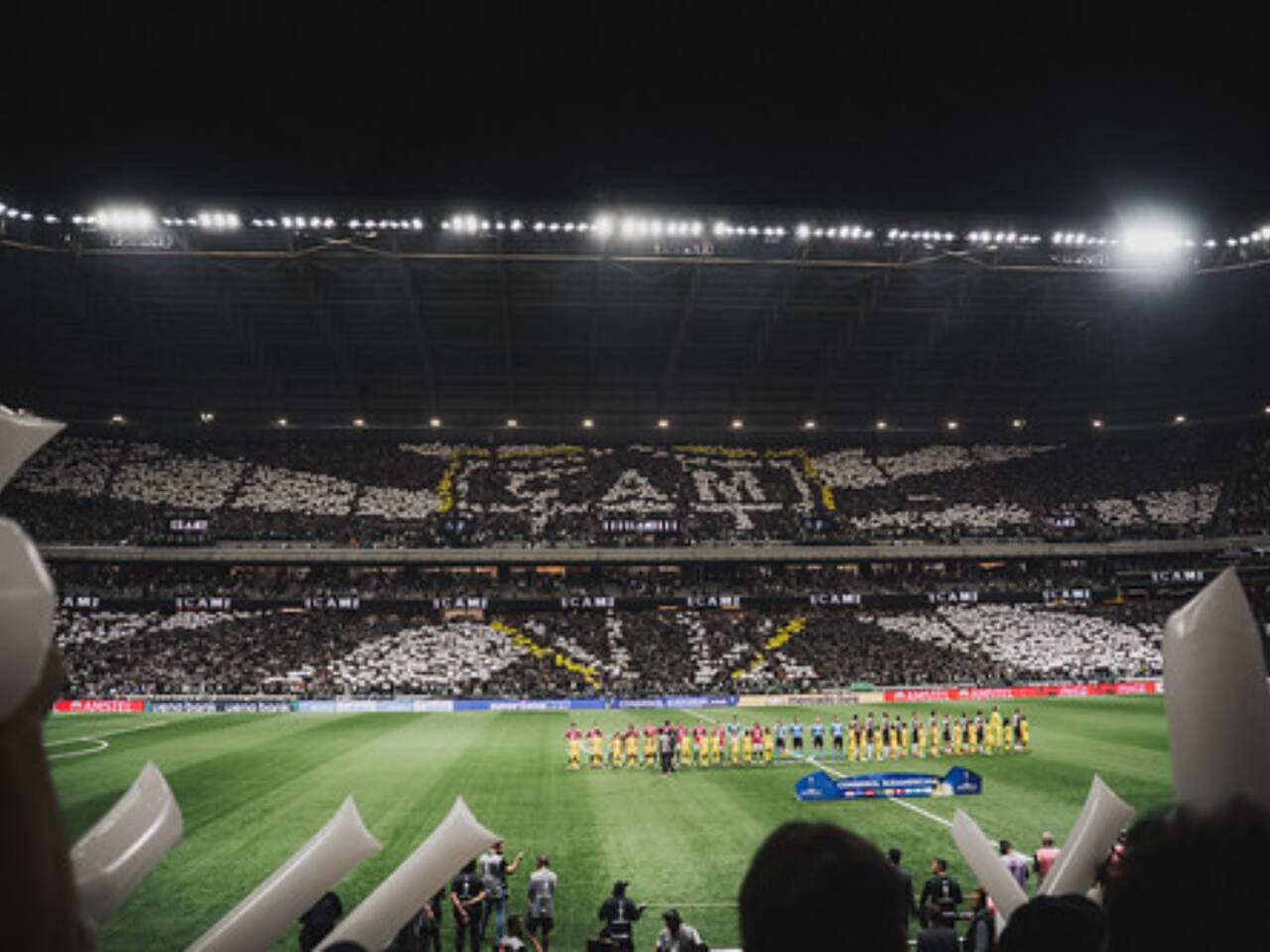 Mosaico da torcida atleticana na Arena MRV (Foto: Pedro Souza/Atlético)
