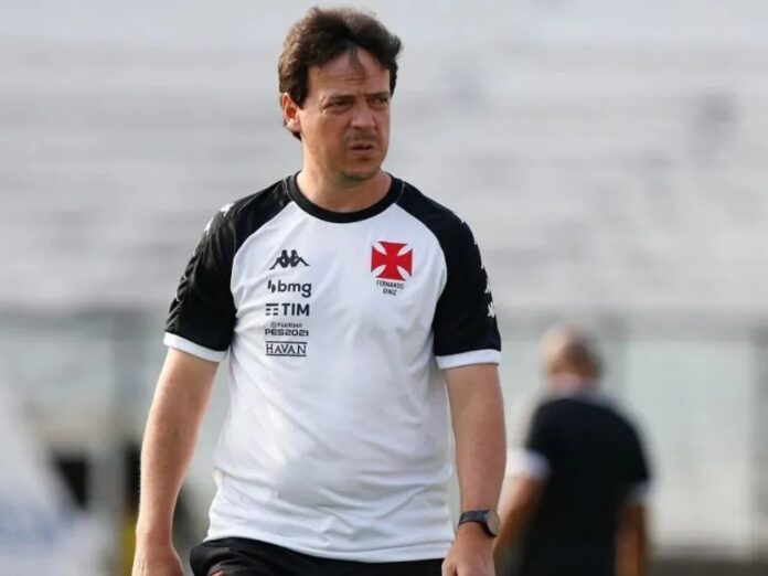 Fernando Diniz em treino pelo Vasco (Foto: Rafael Ribeiro/CRVG)