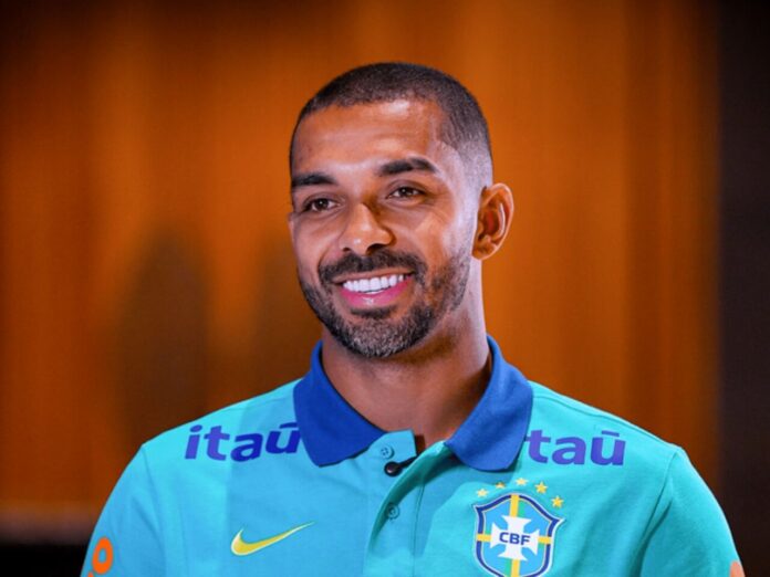 Paulo Henrique em entrevista à CBF TV (Foto: Rafael Ribeiro/CBF)