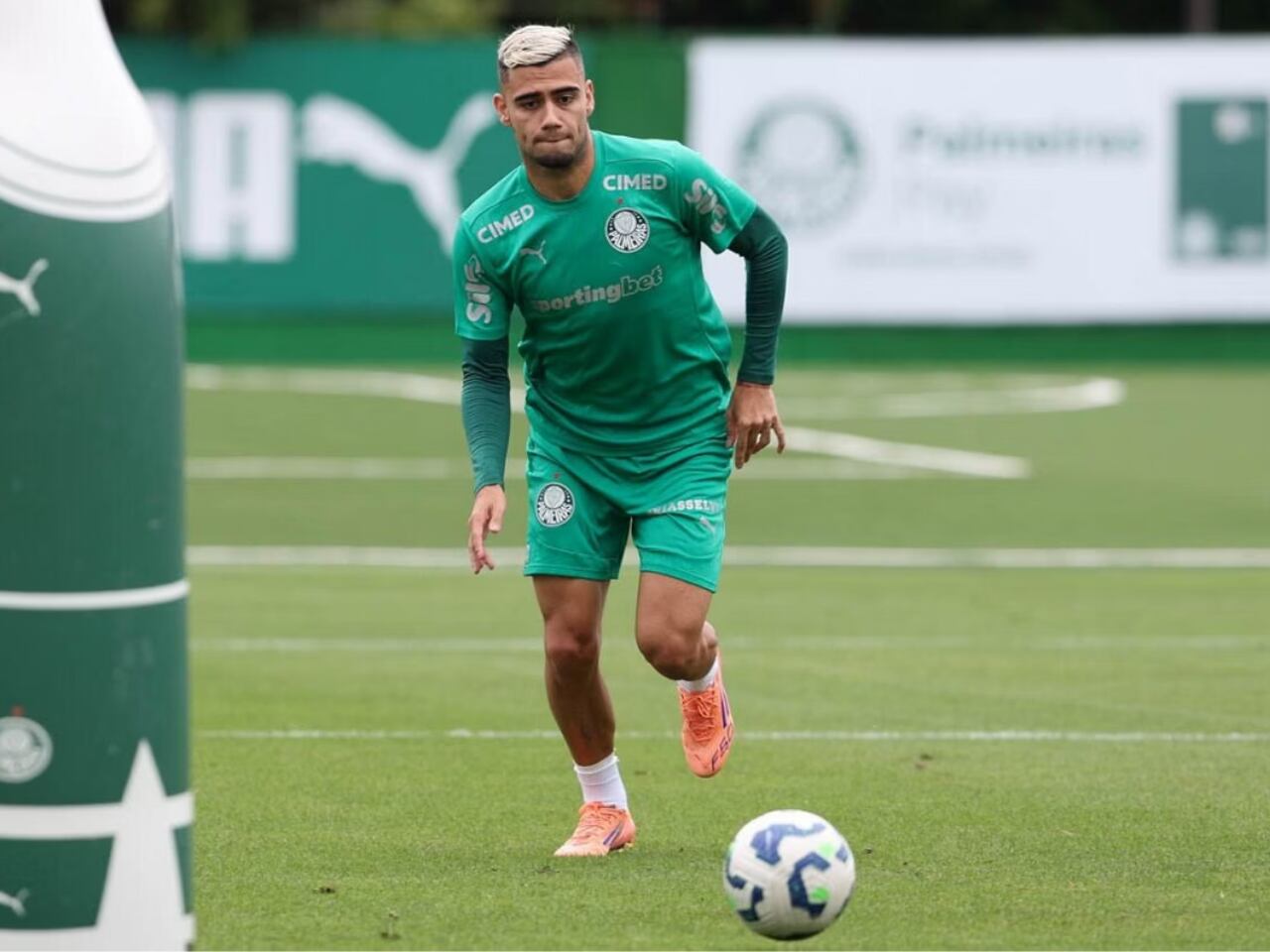 Andreas Pereira em treino