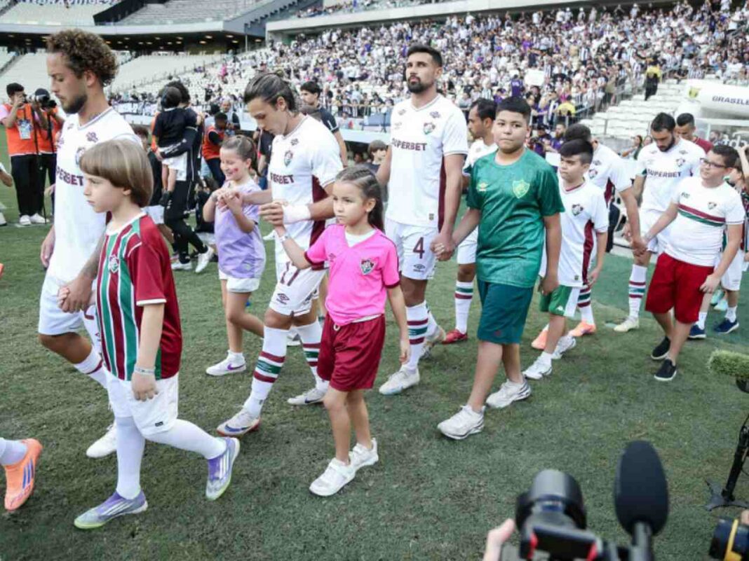 Cruzeiro x Fluminense: inteligência artificial faz previsões sobre o jogo do Brasileirão