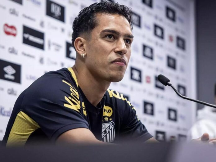 Igor Vinícius pelo Santos