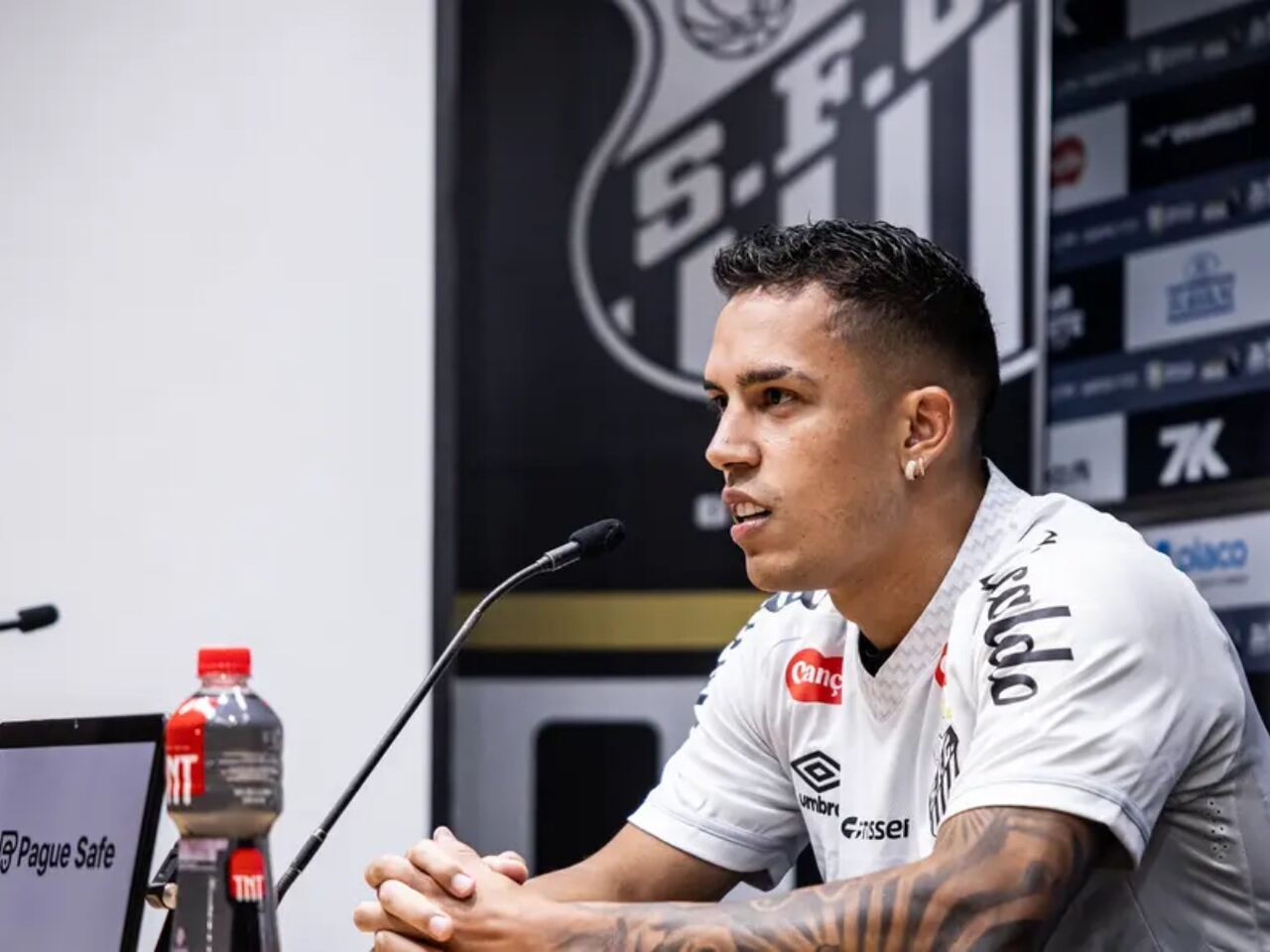 Igor Vinícius em coletiva