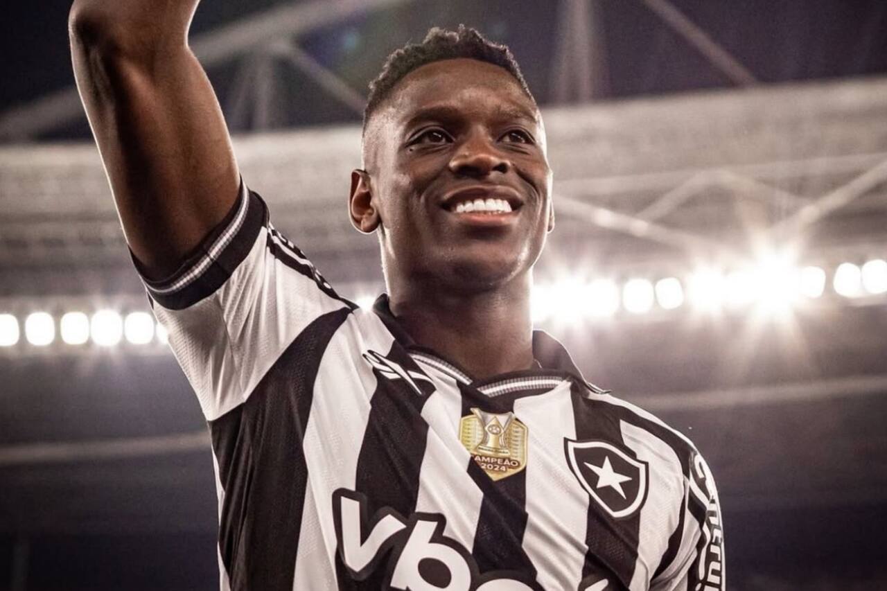 Betis ameaça recorrer à Fifa para cobrar dívida milionária do Botafogo por Luiz Henrique