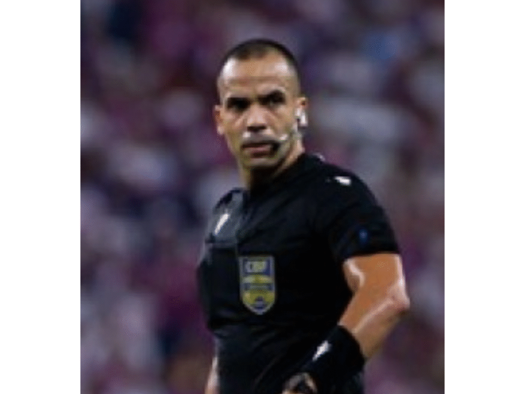 árbitro Alex Gomes Stefano