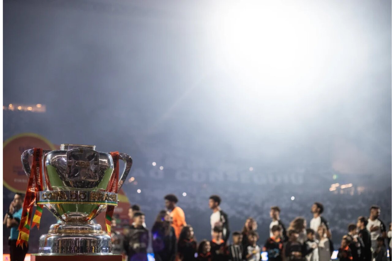 Corinthians provoca o Vasco durante final da Copa do Brasil