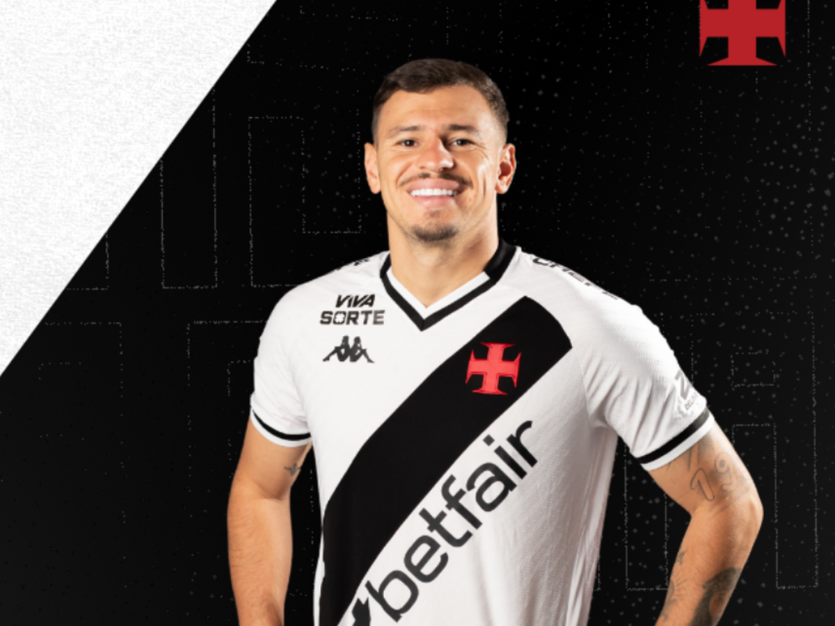 Hugo Moura pelo Vasco