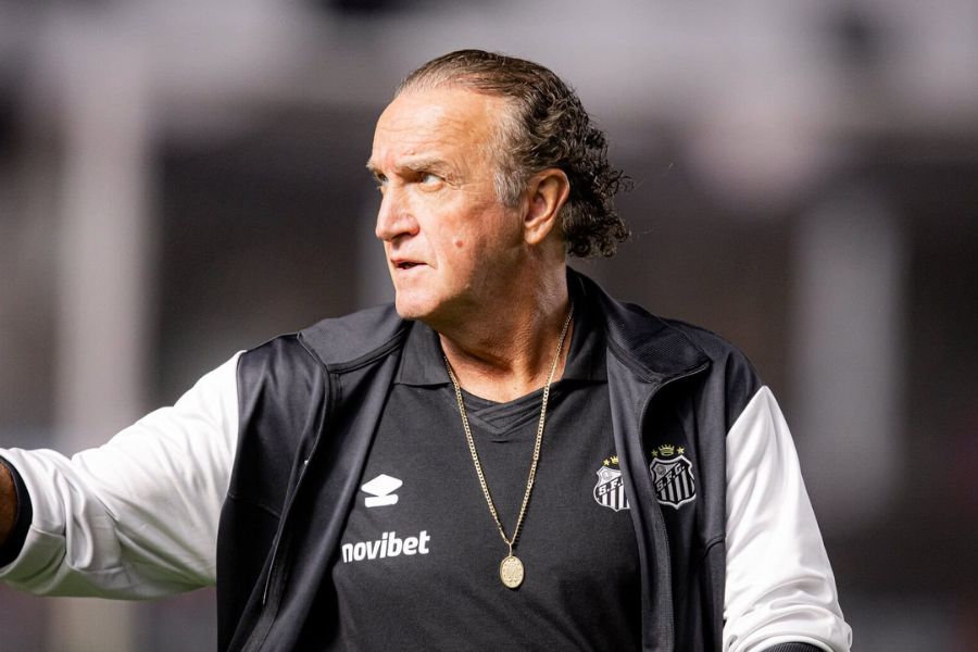 Cuca revela solução para crise do Santos