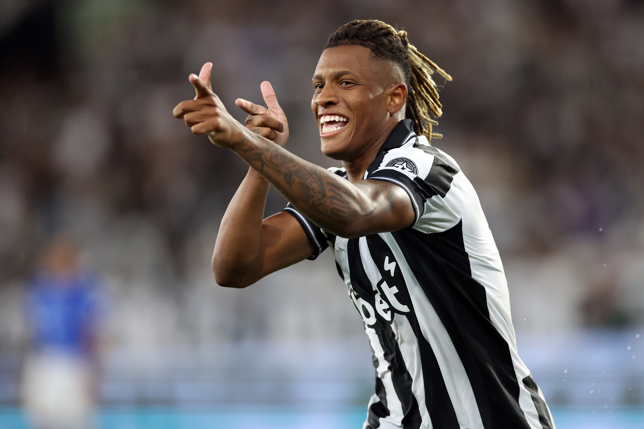 Emissora revela quem impediu a venda de Danilo ao Palmeiras