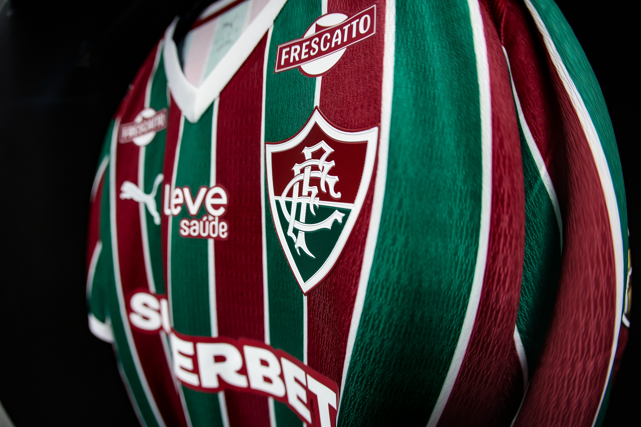 Quem chegou e quem saiu do Fluminense durante a Copa do Mundo?