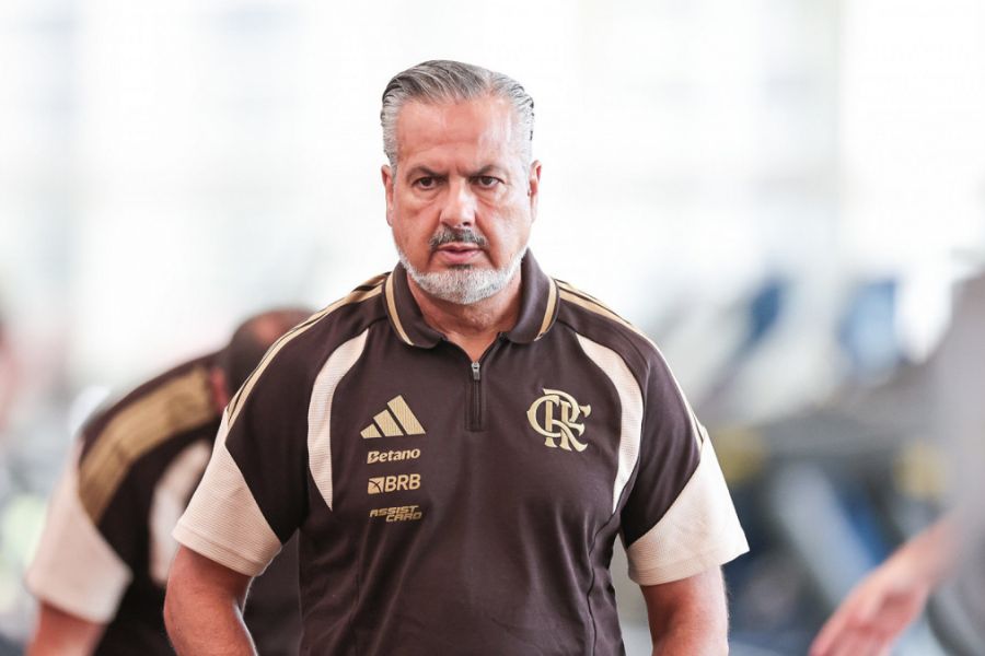 Portal aponta qual vai ser a prioridade do Flamengo nesta janela de transferências