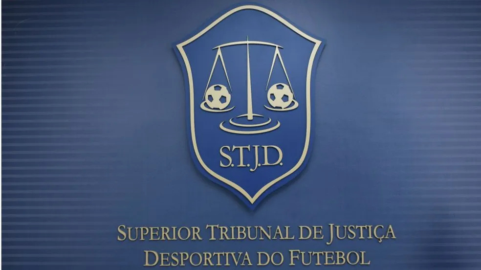 Corinthians é punido pelo STJD
