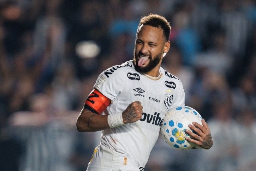 Leitura labial revela declarações de Neymar durante Santos x Chapecoense