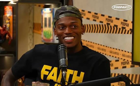 Flamengo? Rafael Leão, craque do Milan, revela que jogaria em clube do Rio de Janeiro no Brasil