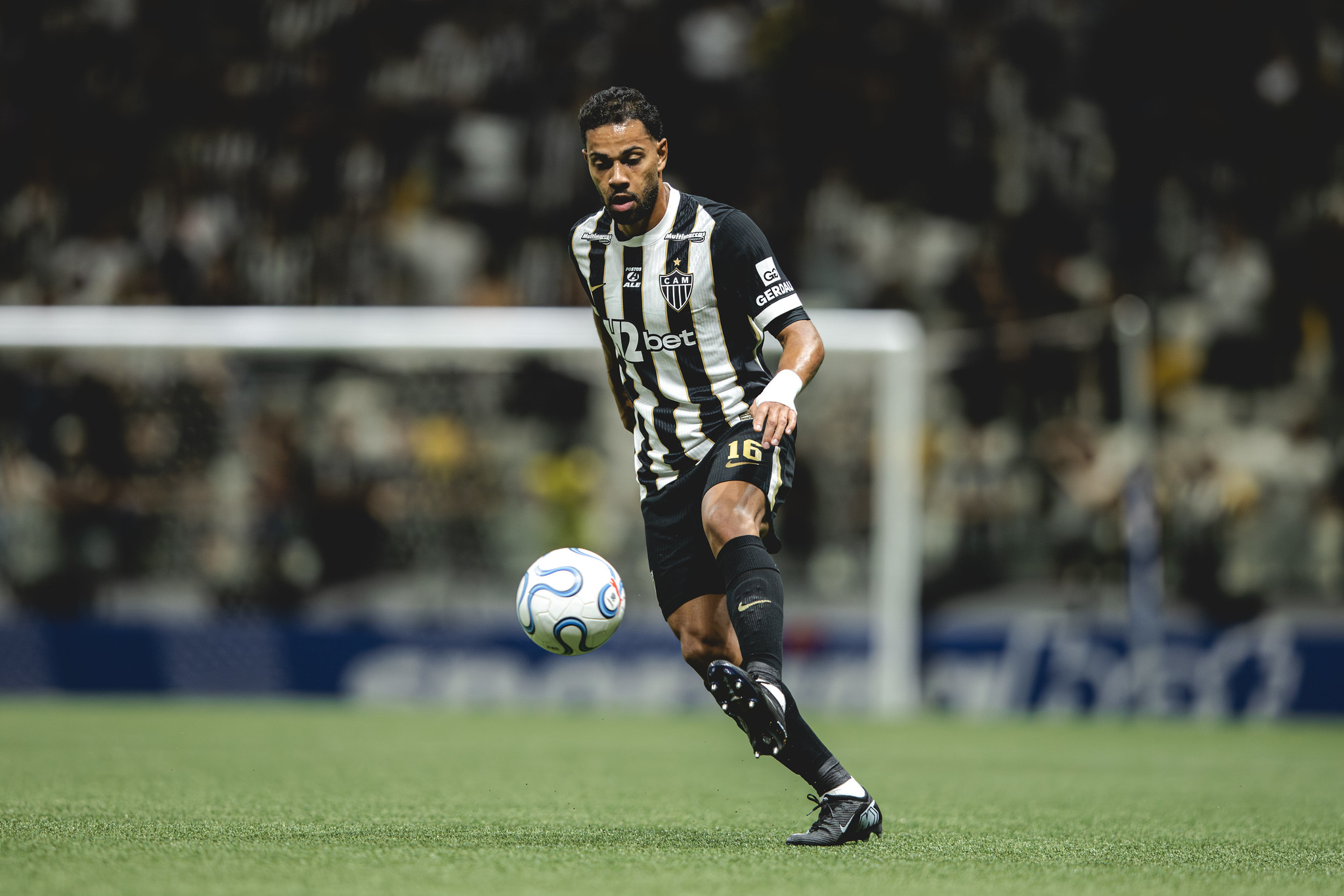 A declaração de Renan Lodi após o empate de Atlético-MG e Cruzeiro
