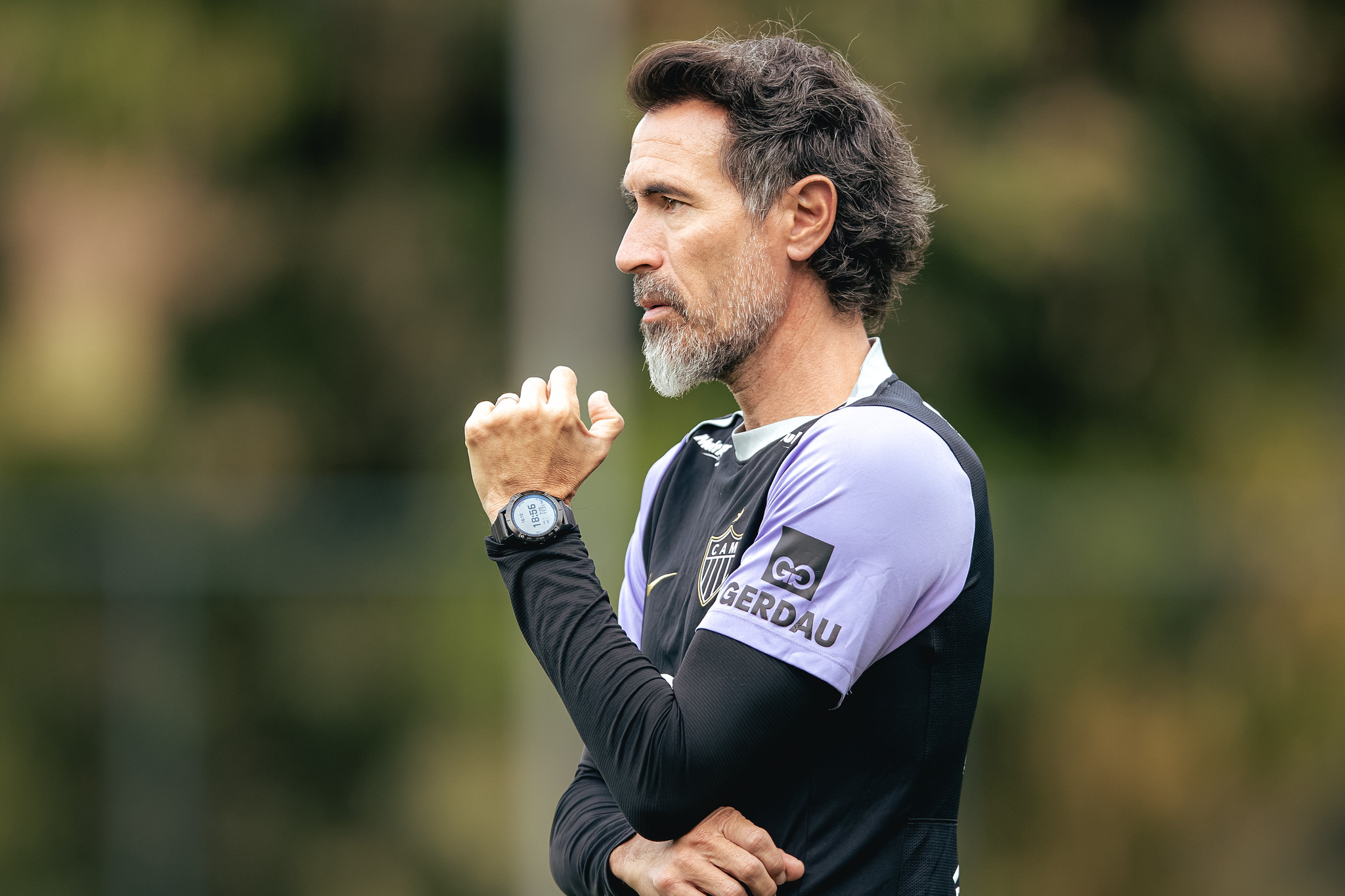 Canal revela que Gustavo Scarpa, do Atlético-MG, foi oferecido ao Botafogo
