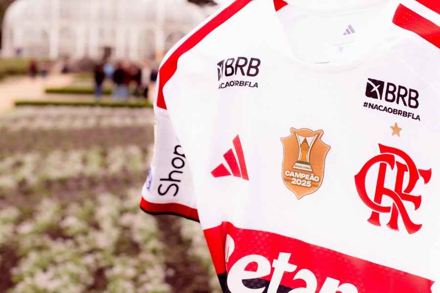 Imprensa do exterior aponta atacante que pode chegar no Flamengo