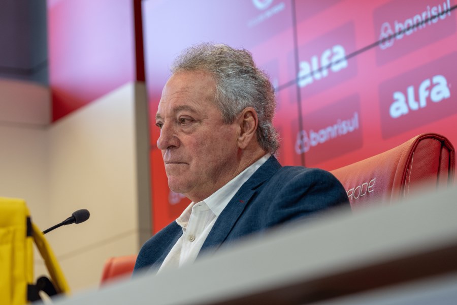 Abel Braga é sincero ao falar sobre GreNal na Copa do Brasil