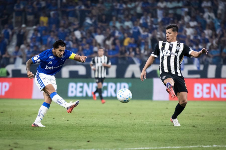 Cruzeiro e Atlético-MG trocam farpas