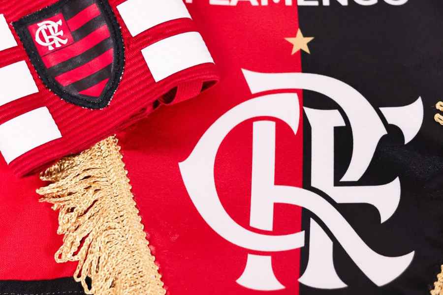 Flamengo acerta contratação vinda do Bahia