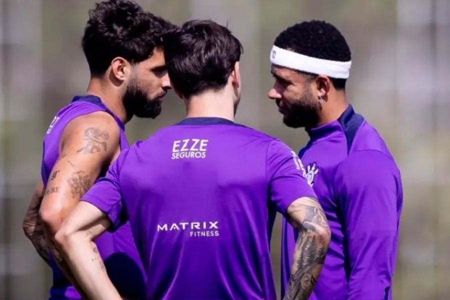 Memphis, Rodrigo Garro e Yuri Alberto: Diniz vive expectativa pelo trio