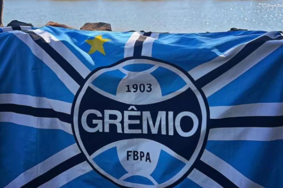 Jornalista debocha da nova contratação do Grêmio