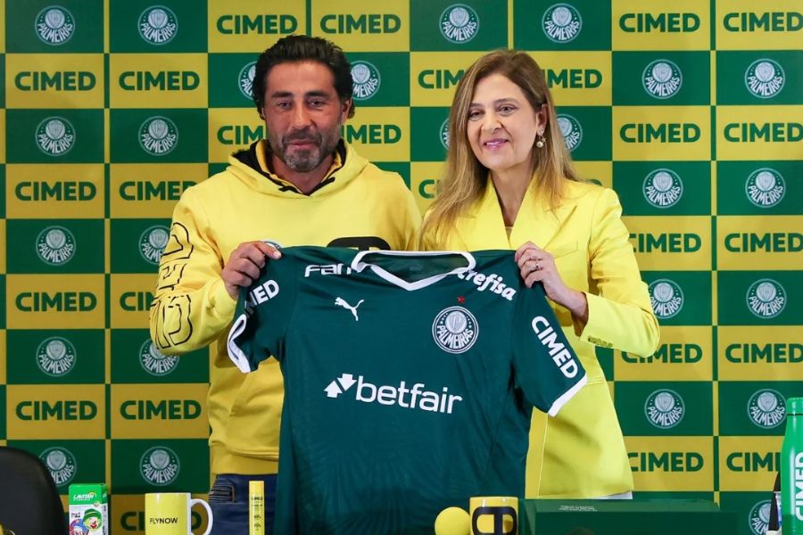 CEO de patrocinadora manda recado à torcida do Palmeiras após acordo com o Flamengo