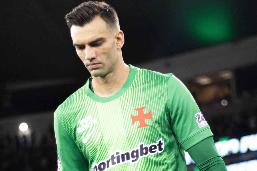 Jogadores do Vasco fazem cobranças para Leonardo Jardim