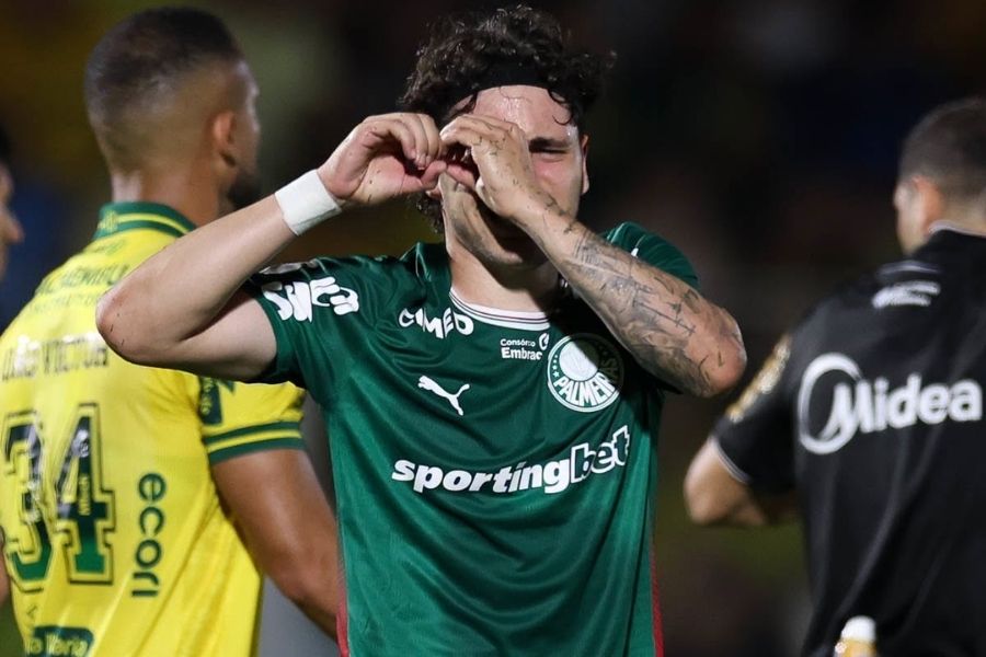 Comentarista não perdoa empate do Palmeiras e faz alerta sobre o Flamengo