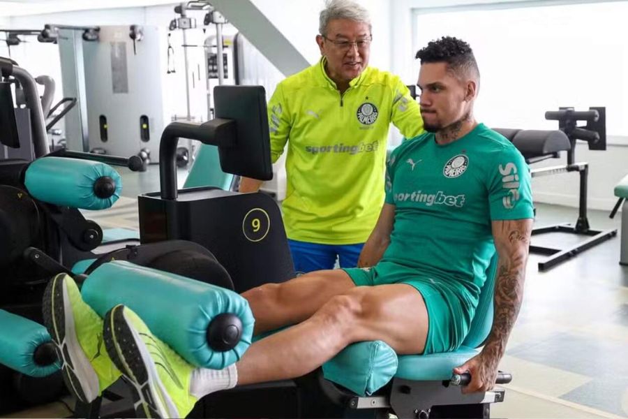Abel Ferreira é sincero ao falar sobre a situação de Paulinho no Palmeiras