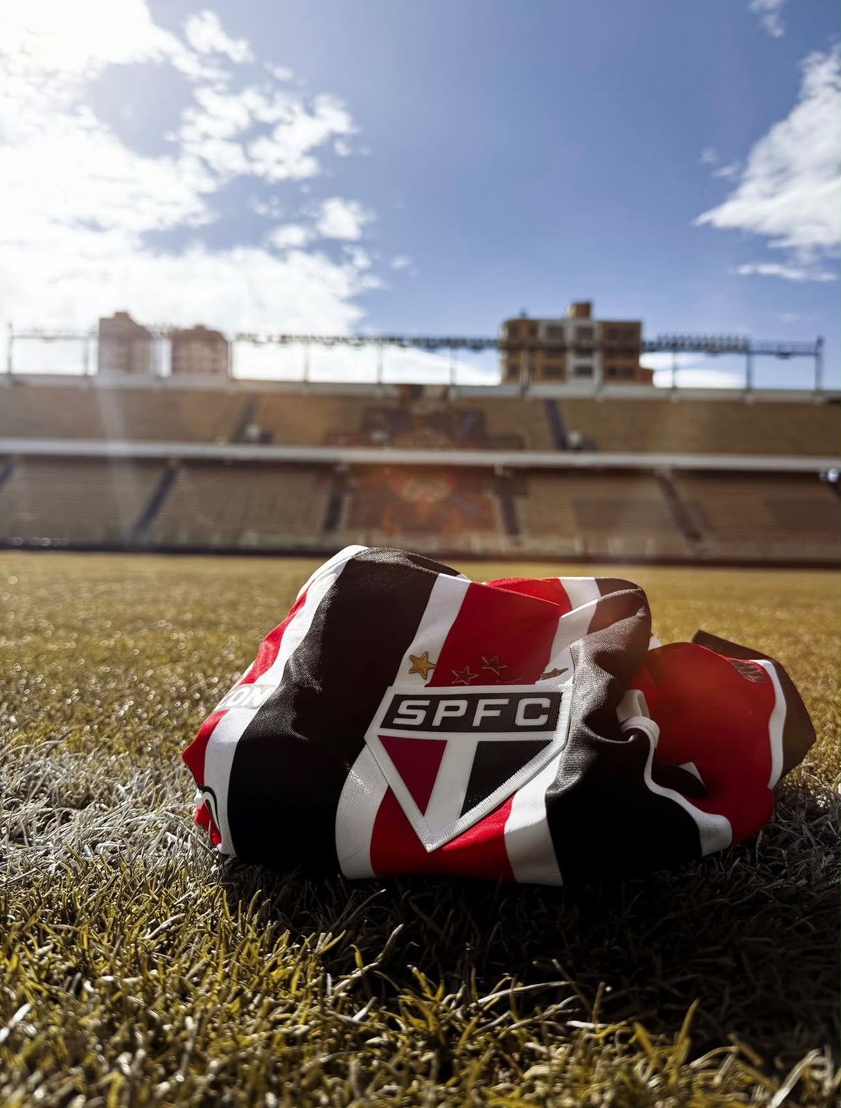 Movimentação da diretoria do São Paulo ganha repercussão no exterior