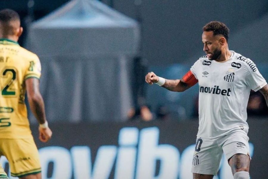Arbitragem de Santos x Mirassol gera repercussão após decisão polêmica