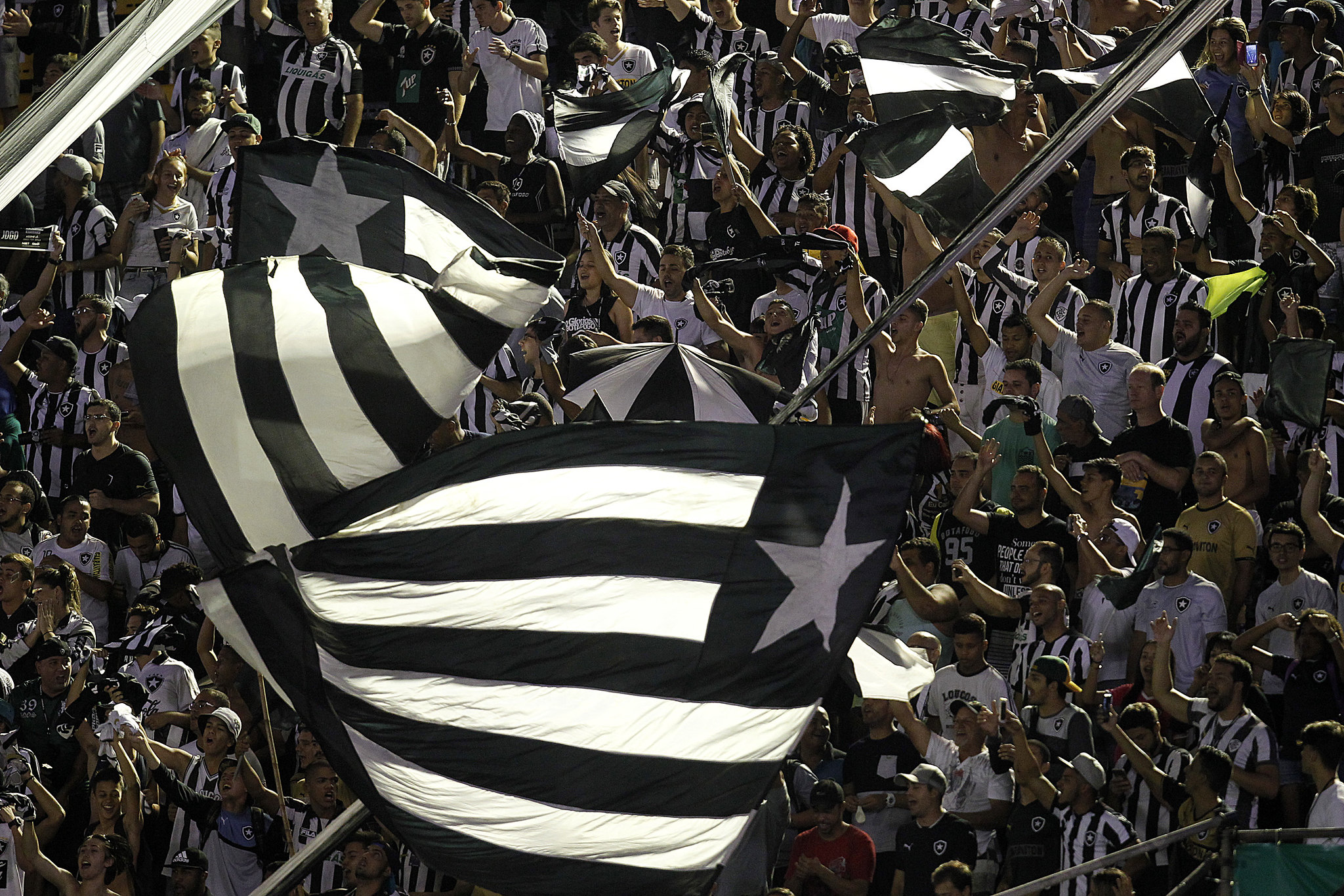 Botafogo planeja captar R$ 12 milhões para novo projeto Botafogo planeja captar R$ 12 milhões para novo projeto