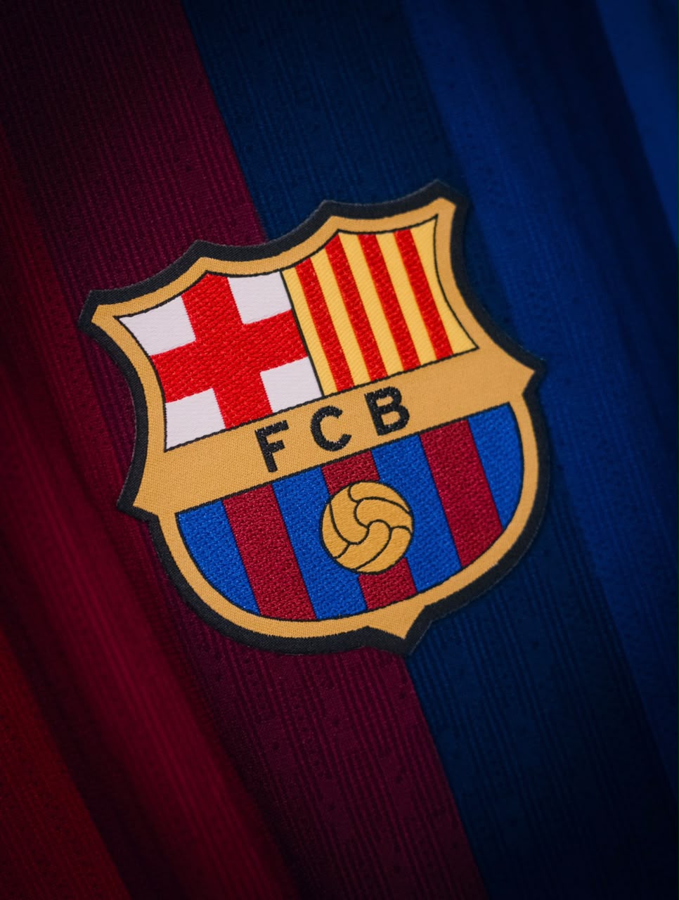 Barcelona e Real Madrid disputam contratação Barcelona e Real Madrid disputam contratação