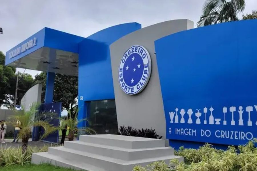Cruzeiro cobra dívida milionária ao Grêmio Toca da Raposa