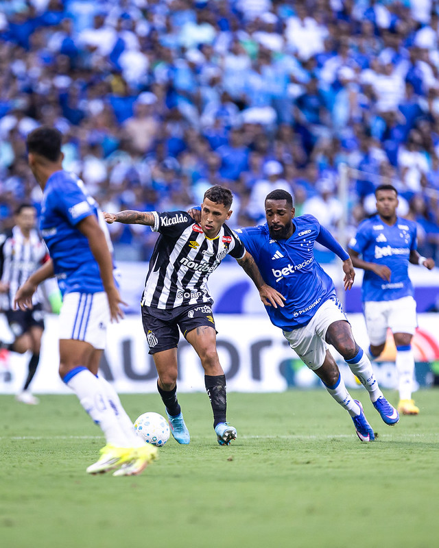 Santos x Cruzeiro: onde assistir, prováveis escalações e arbitragem