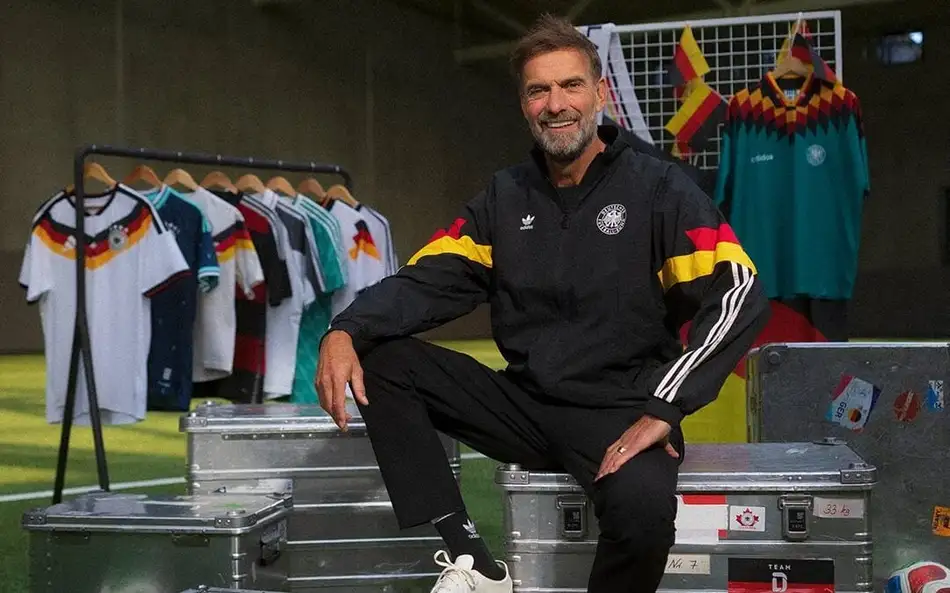 Jornal espanhol fala em ‘loucura’ depois de Klopp convocar 44 jogadores para a Alemanha Jornal espanhol fala em ‘loucura’ depois de Klopp convocar 44 jogadores para a Alemanha