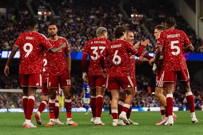 Liverpool fecha contrato de R$ 2 bilhões