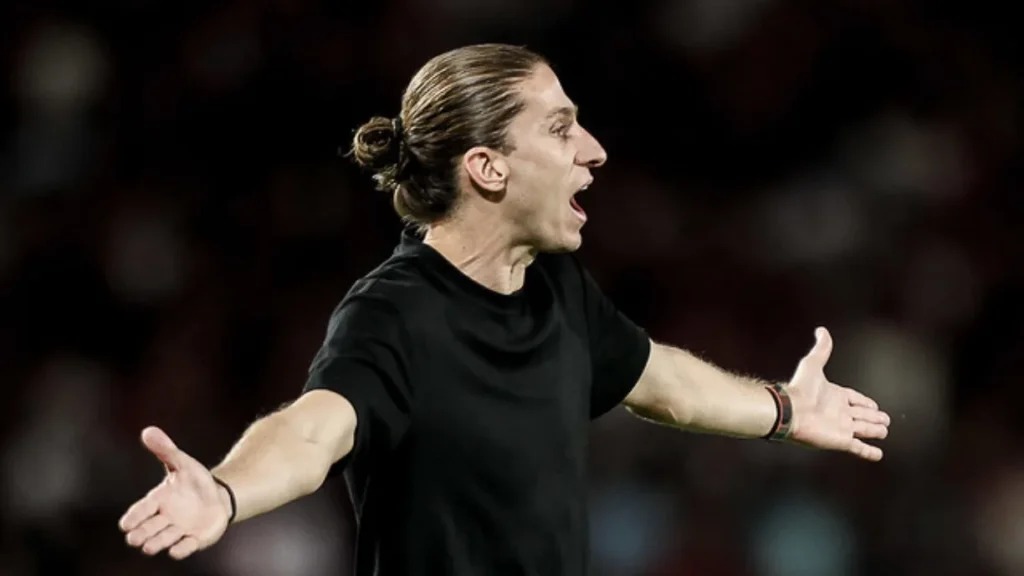Flamengo: Filipe Luís ganha destaque na Europa